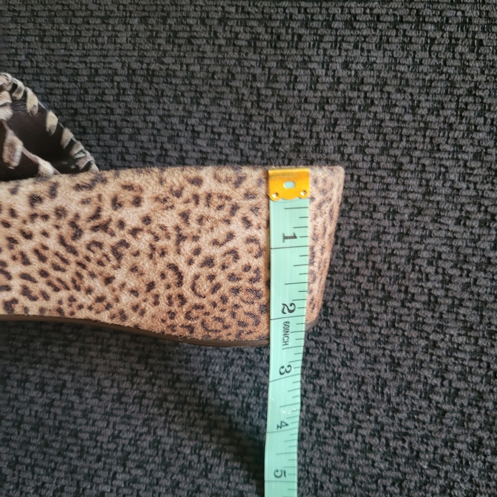 SIZE 8 Sotto Sopra Italian Wedge Sandals! Leather & Leopard! - Picture 7 of 7